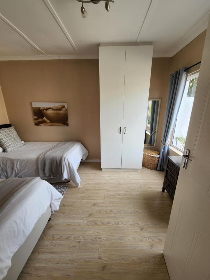 Jenvey House Selfcatering Apartments & Bnb Port Elizabeth Esterno foto