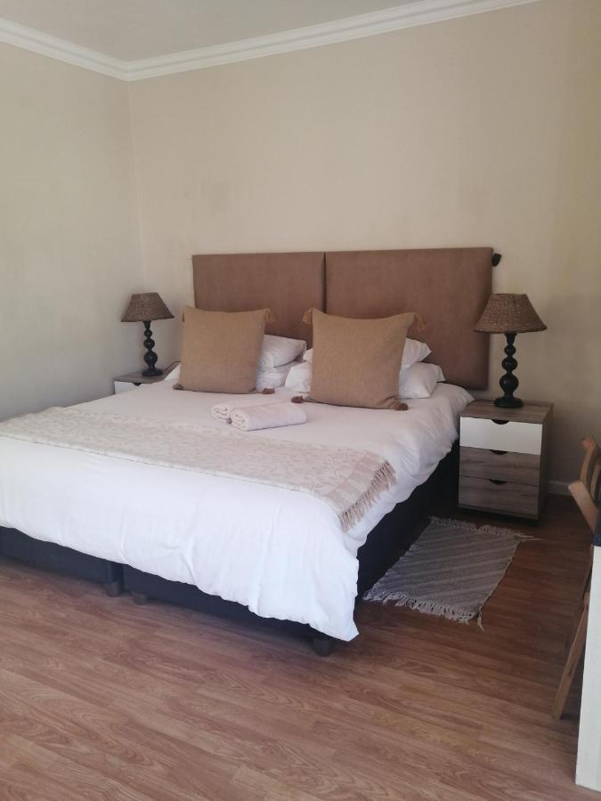 Jenvey House Selfcatering Apartments & Bnb Port Elizabeth Esterno foto