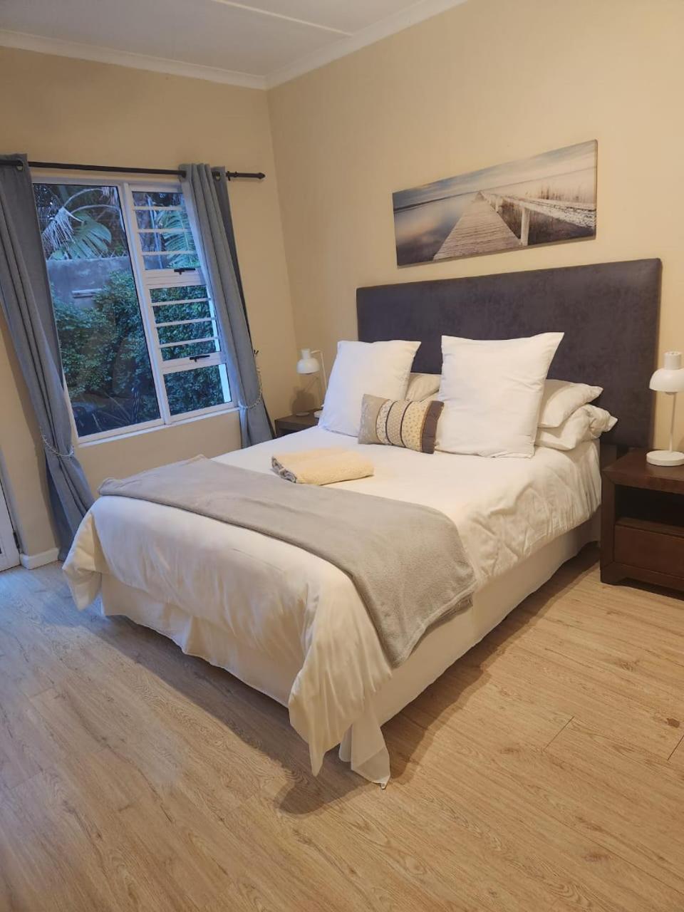 Jenvey House Selfcatering Apartments & Bnb Port Elizabeth Esterno foto